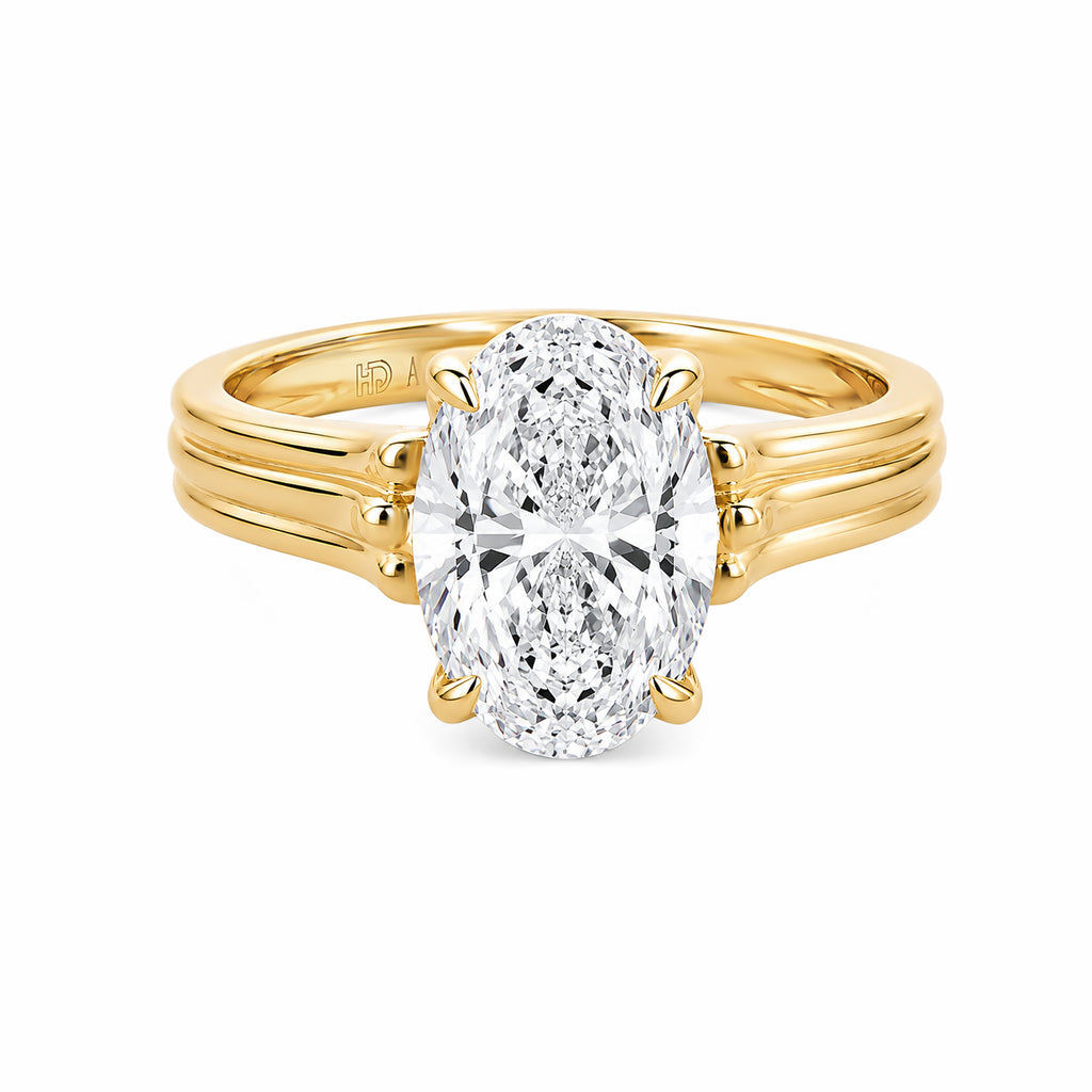 18K Yellow Gold Four‑Prong Oval‑Cut Lab‑Grown Diamond Engagement Ring, Triple‑Row Split Shank