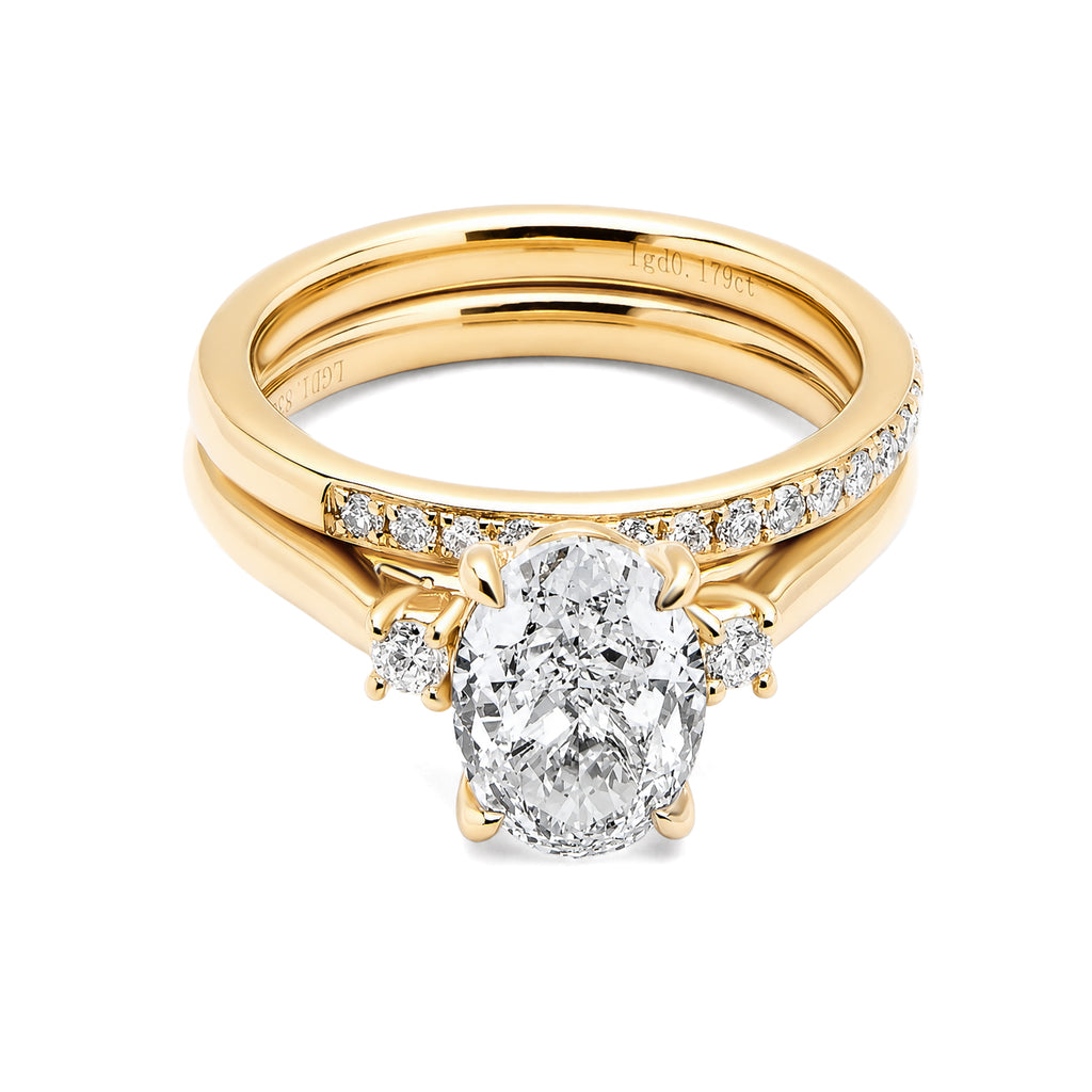 18K Yellow Gold Oval Three Stone Lab Grown Diamond Engagement Ring Matching Pave Wedding Band Bridal Ring Set