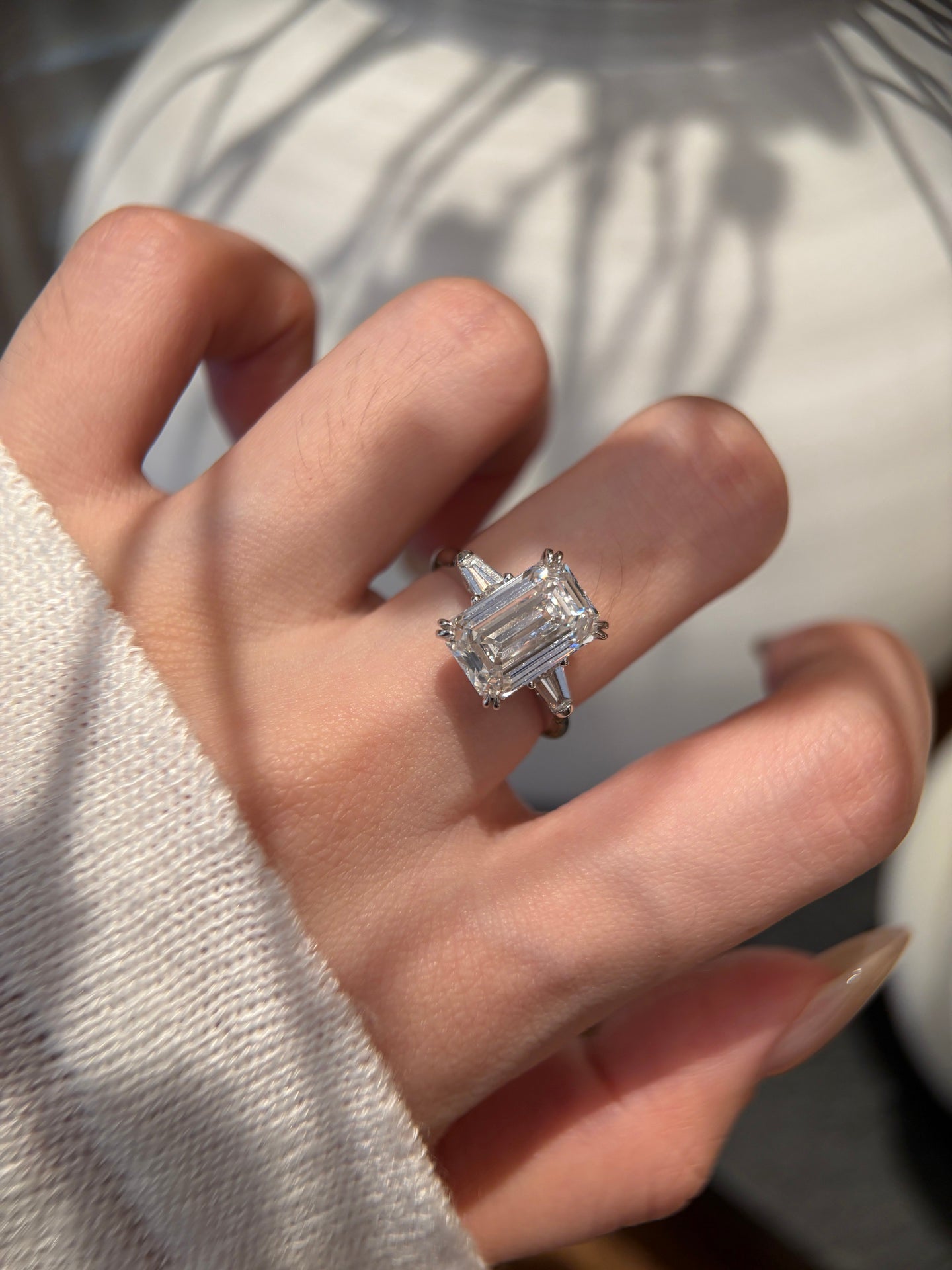 PT950 Lab-Grown Diamond Ring Main Stone D5.09ct Side Stones D0.354ct Total Weight 6.97g