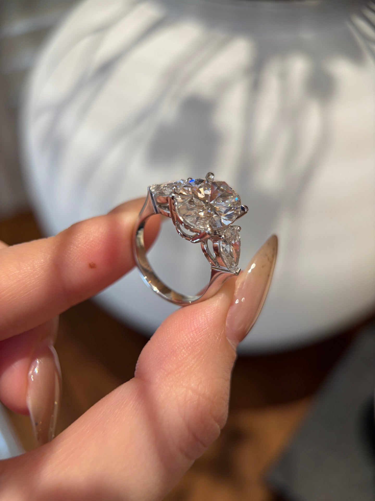 PT950 Lab-Grown Diamond Ring Main Stone D5.02ct Side Stones D1.648ct Total Weight 8.49g