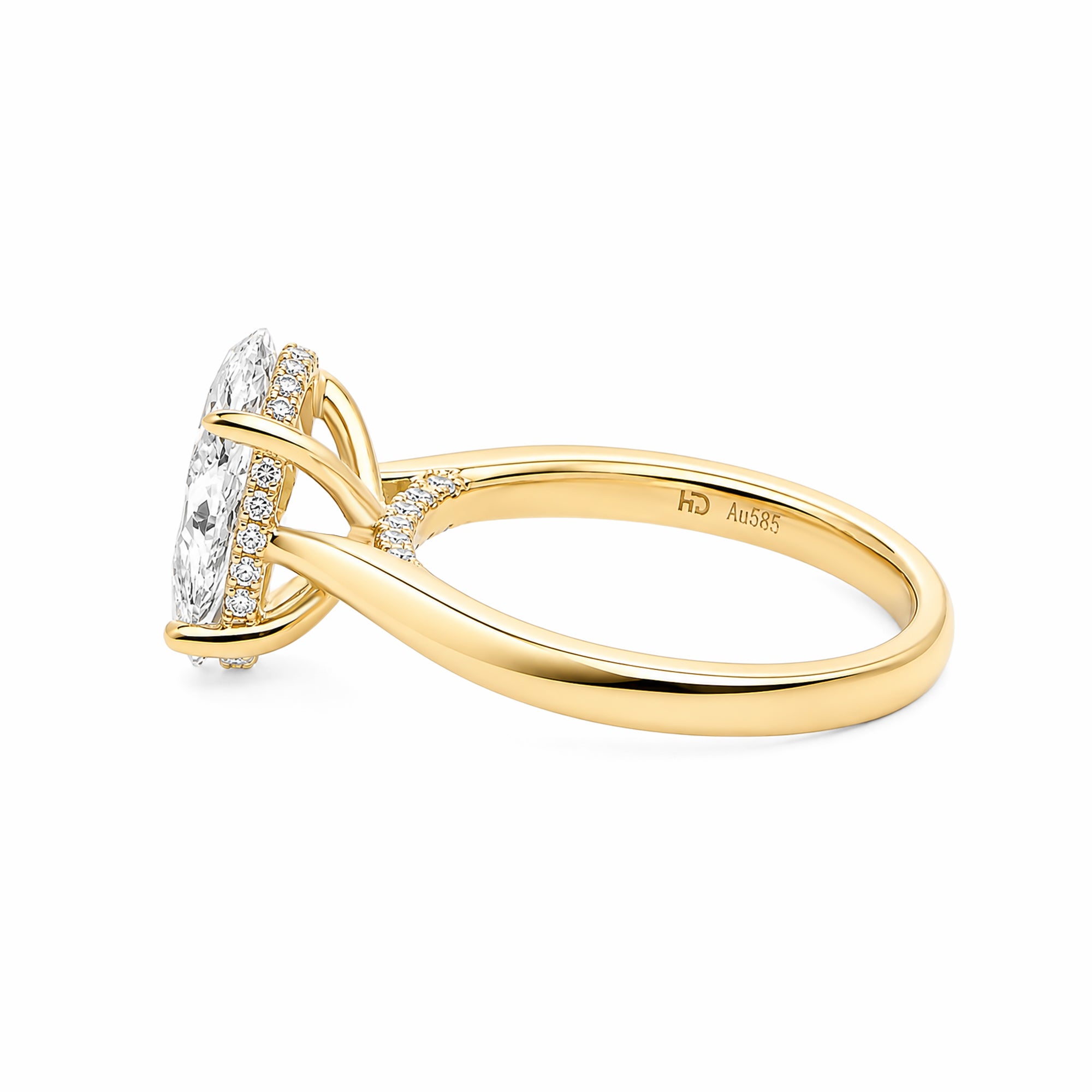 14K Yellow Gold Oval‑Cut Lab‑Grown Diamond Solitaire Engagement Ring, Four‑Prong Classic Tapered Plain Band